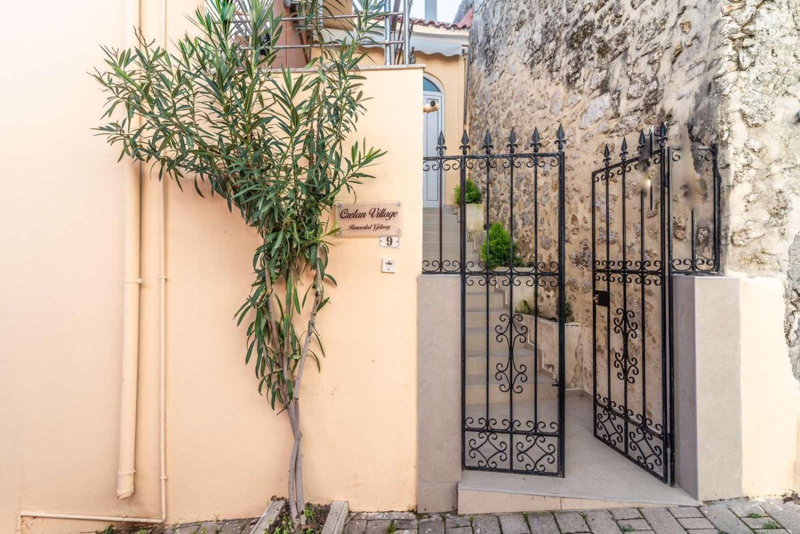 Cretan Village Renovated House Heraklion  Bagian luar foto